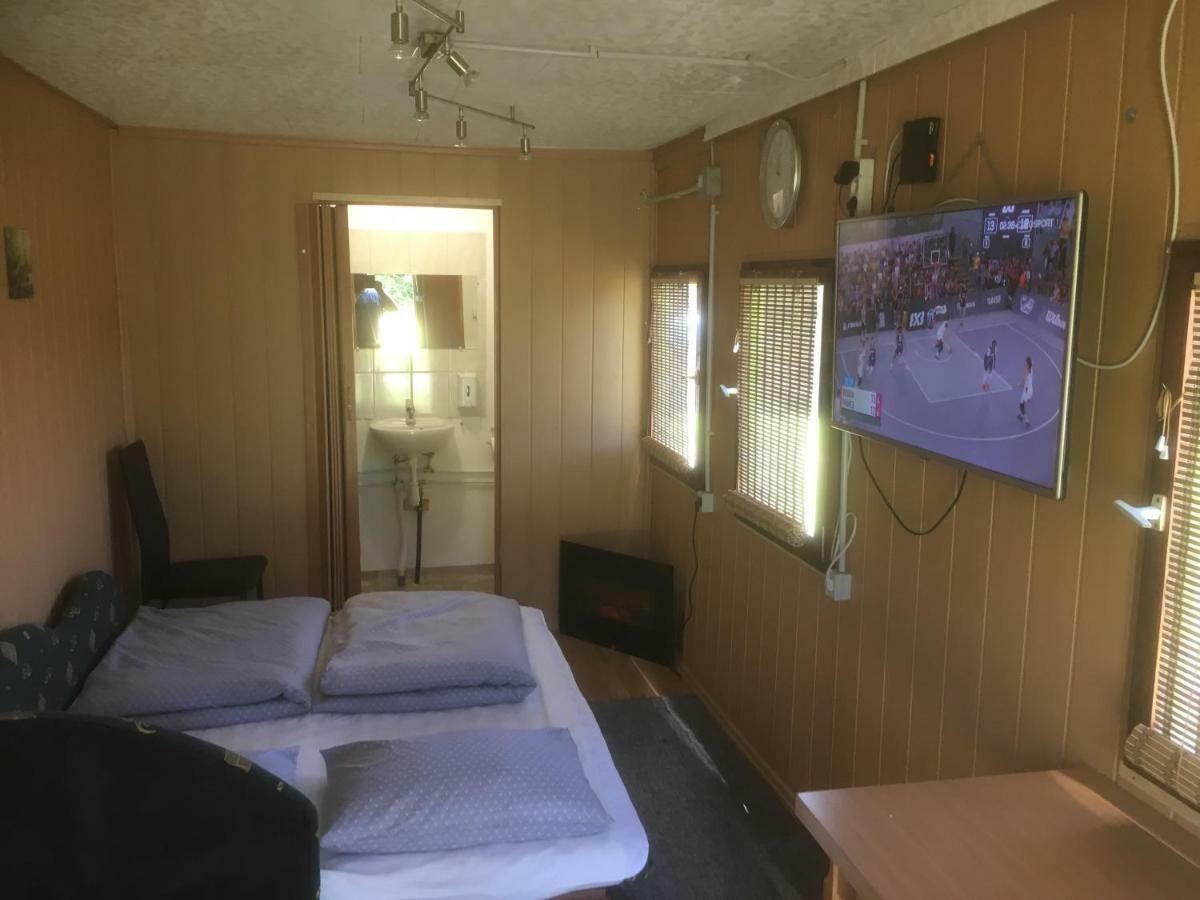 Boerzsoenyi Szabadidokoezpont Kóspallag Exterior foto